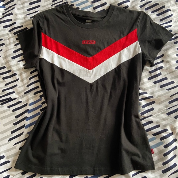 Levi’s cotton t shirt - Picture 1 of 2